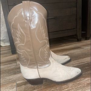 Tony lama cowboy boots
